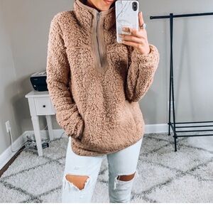 Abercrombie (Soft AF Collection) Brown Half Zip Fuzzy Jacket